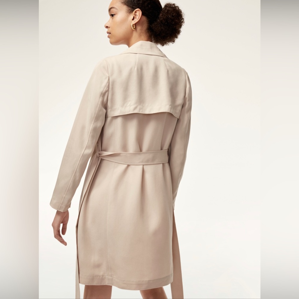 Aritzia Babaton Maximo Trench - Size S - Color Denude - Picture 2 of 6